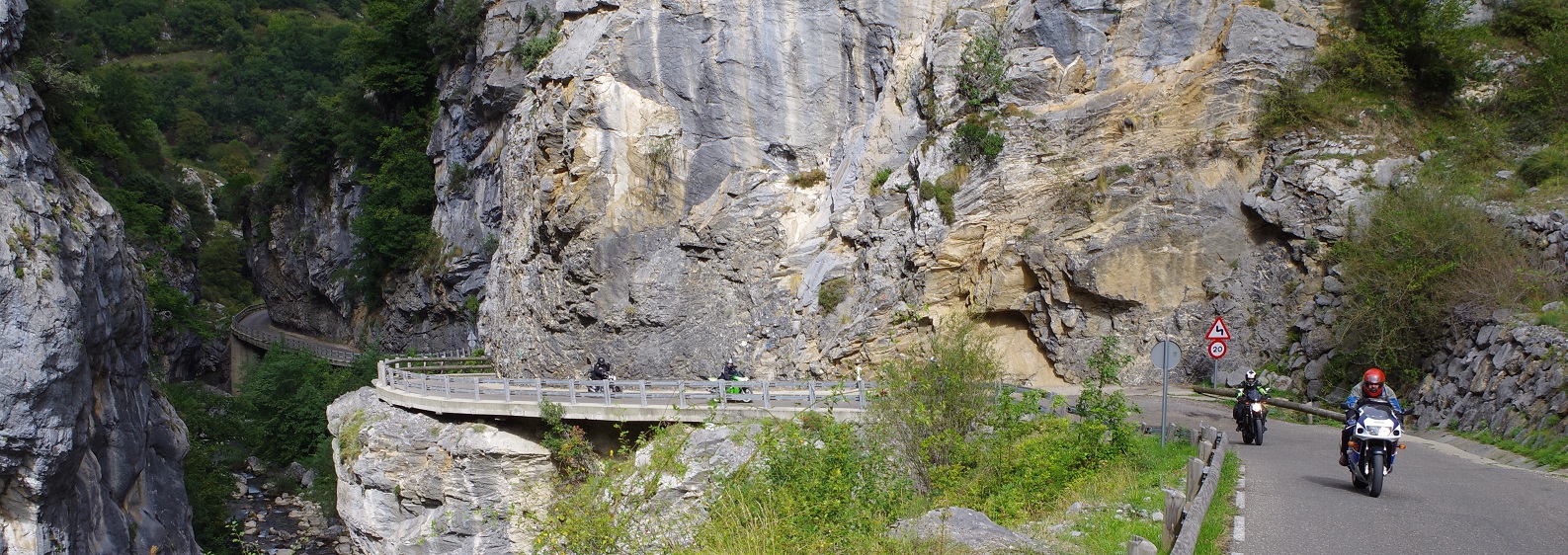 Ruta motera de los Lechones Asesinos