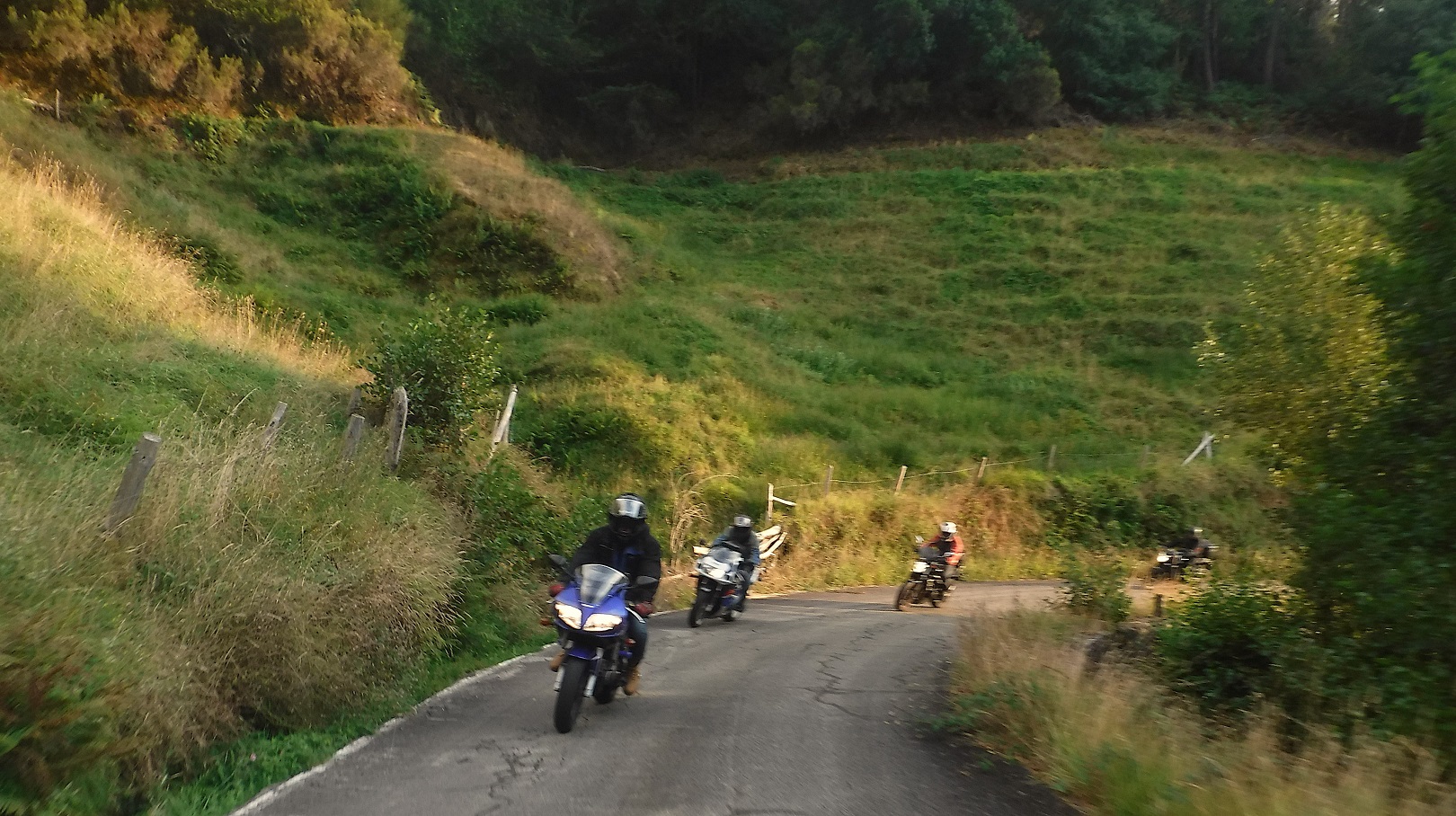 puesta de sol en el puerto del Connio